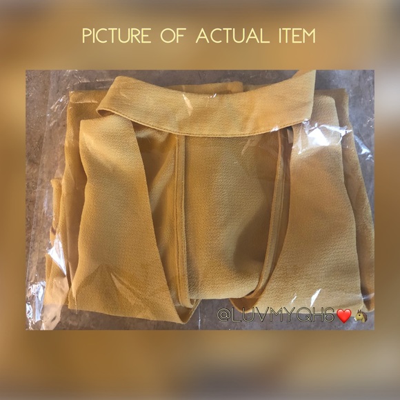 Sleeveless Mock Neckline Double V Neck Top - Picture 2 of 2